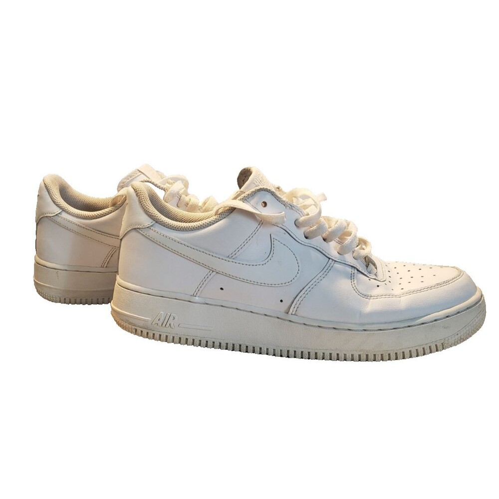 Nike Air Force 1 '07 Low Mens 10.5 Triple White Athletic Leather Shoes Sneaker